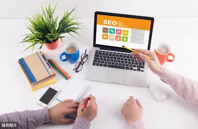 时尚芭莎十一月刊封面预告